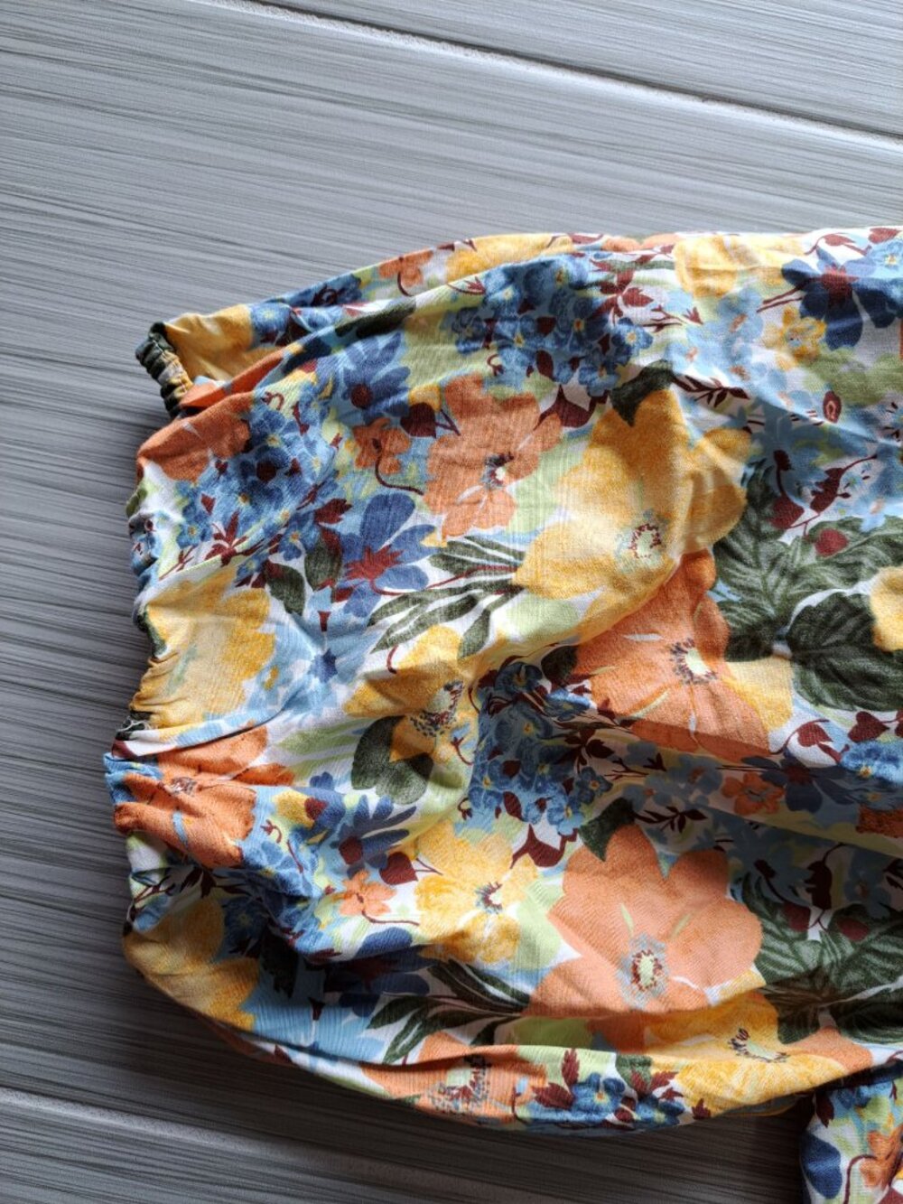New Abercrombie & Fitch Women's XL Square Floral Ruched Puff Sleeve Crop Top - Picture 5 of 12